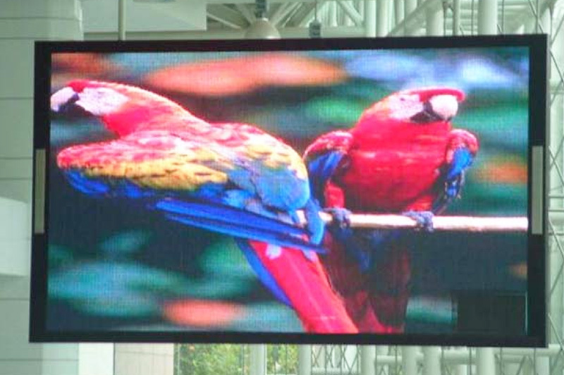 清遠新北江紅十字會醫(yī)院戶外PH6全彩色LED顯示屏